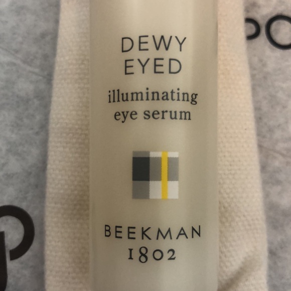 DEWY EYED ILLUMINATING EYE SERUM - Picture 2 of 5